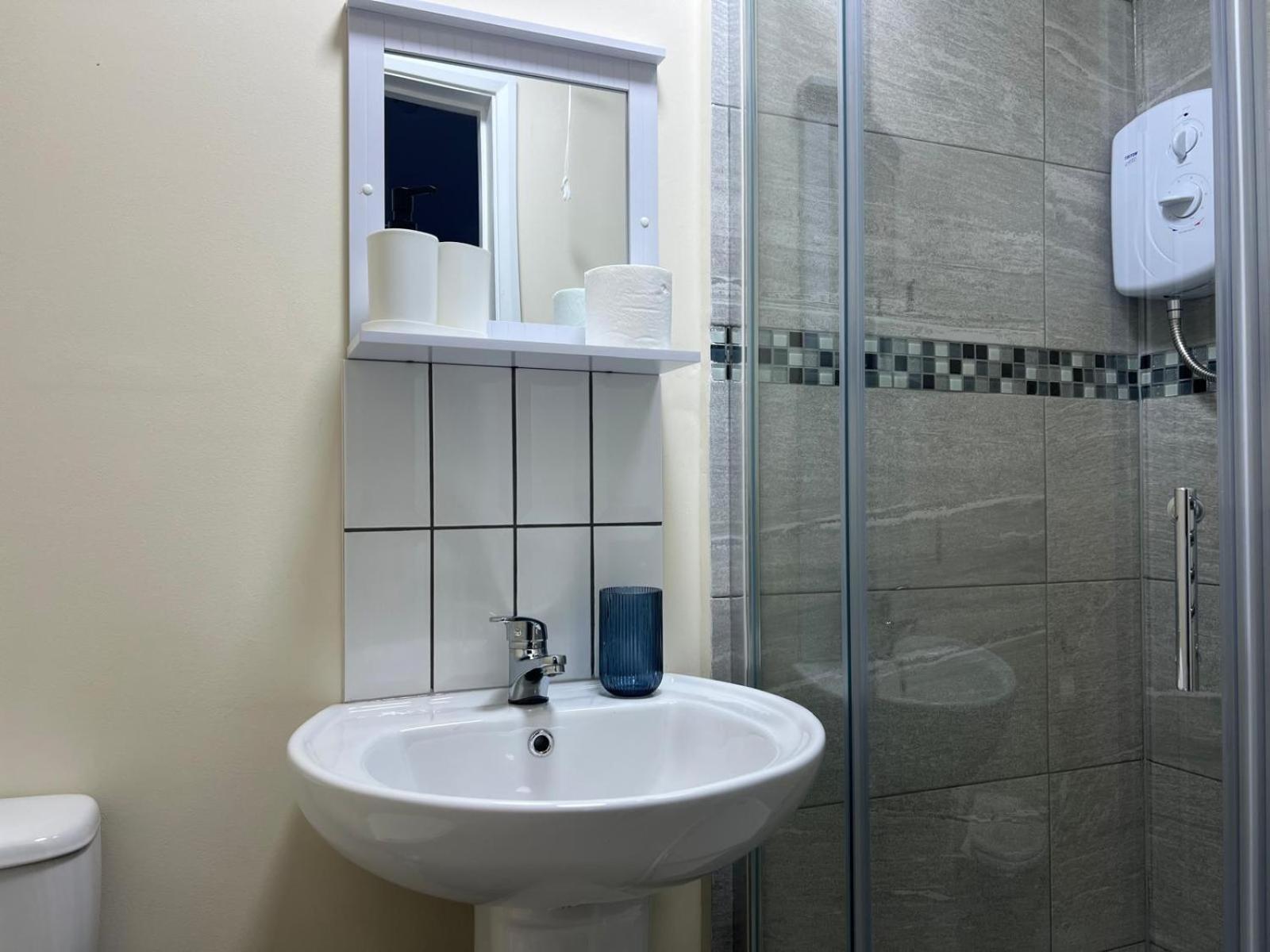 Modern Apartment Off-Road Parking King Bed Suite 1 Nottingham Eksteriør bilde